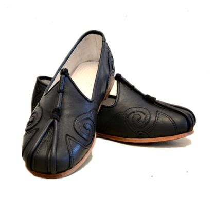 Wudang Black Hand-Sewn Leather Sole Tai Chi Shoes Black [All Sizes ...